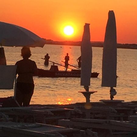 Affittasi Casa Vacanza A Casa Di Emma Leverano Eksteriør billede